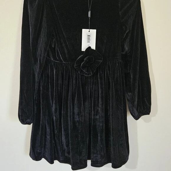 Bardot Junior Velour Mini Dress NWT! - Picture 7 of 13